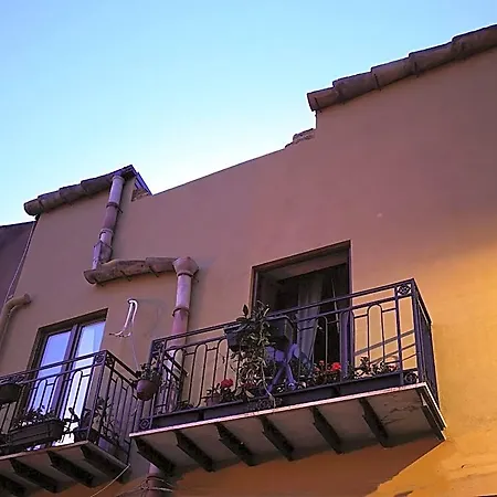 Aljama - Downtown Bed & Breakfast Agrigento