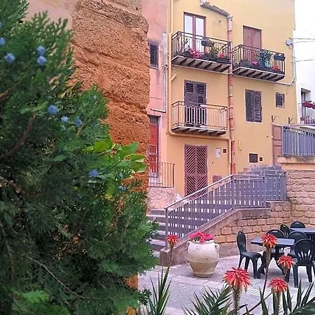 Aljama - Downtown