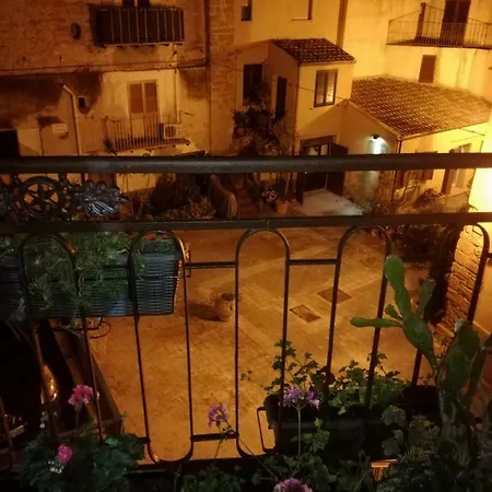 Aljama - Downtown Bed & Breakfast *